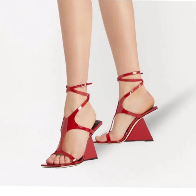 Women's black high heel sandals with 9.5cm rubber heels and square toe design