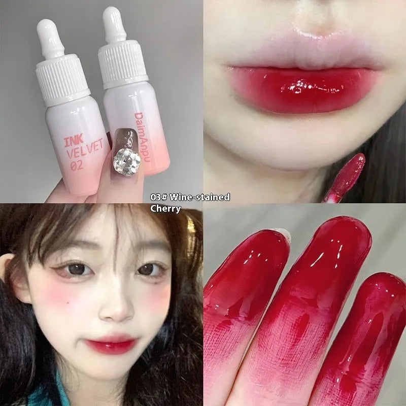 Mirror Lip Lacquer moisturising lipstick in 3.5g size with four colour options