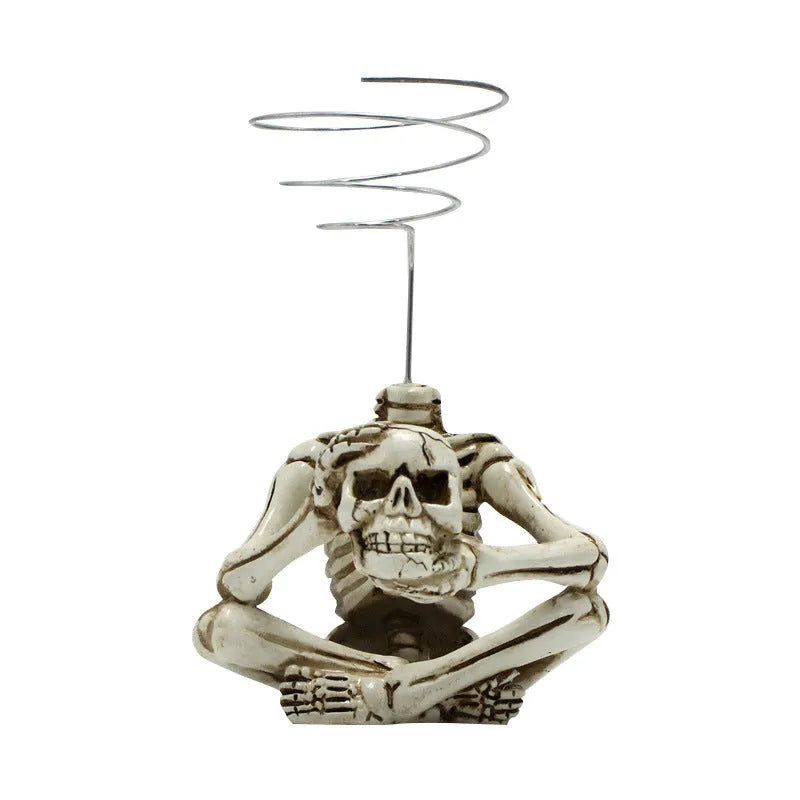Resin tillandsia bracket plant holder with skull design for soilless air plants