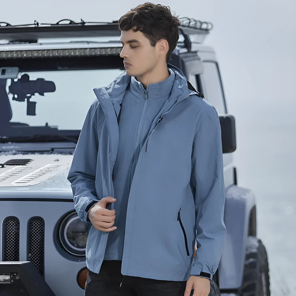 Three-in-one removable mountaineering suit in fluorescent colour with waterproof, windproof features
