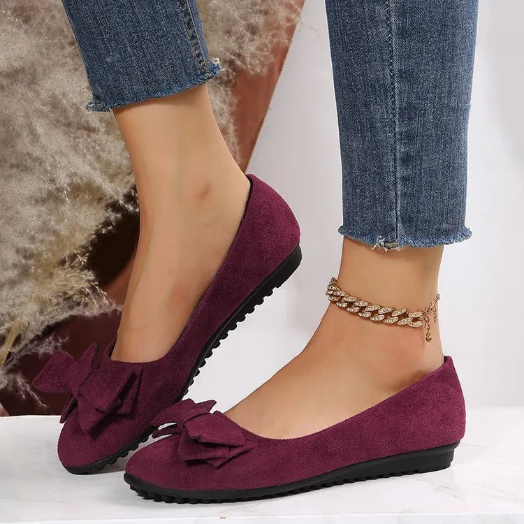 Women's rubber sole plus size flat casual shoes in black with suede bow, round toe, low heel