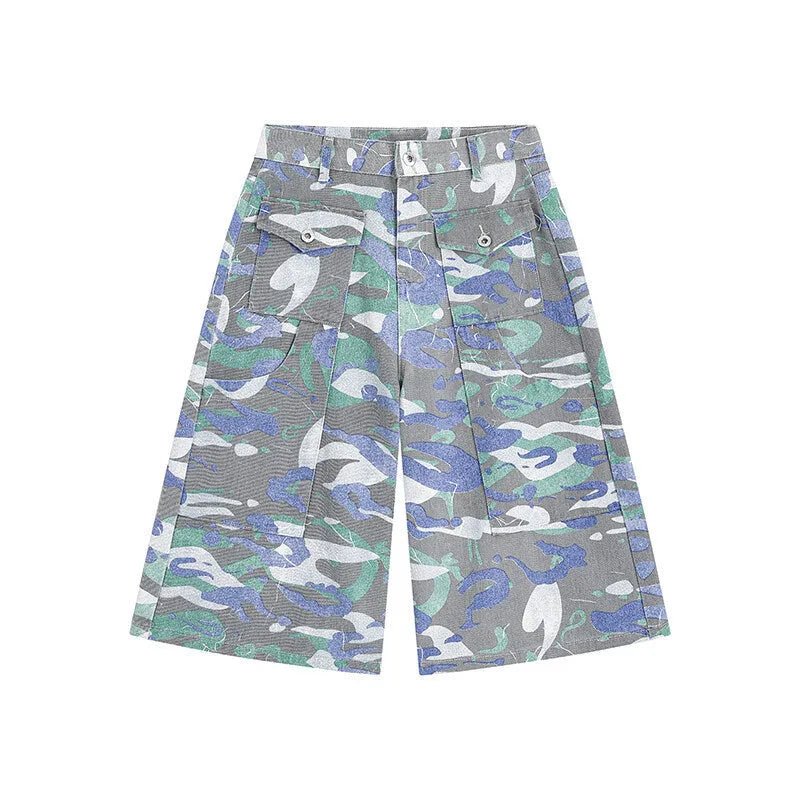 Camouflage pattern cropped work trousers with straight leg cut and multiple pockets