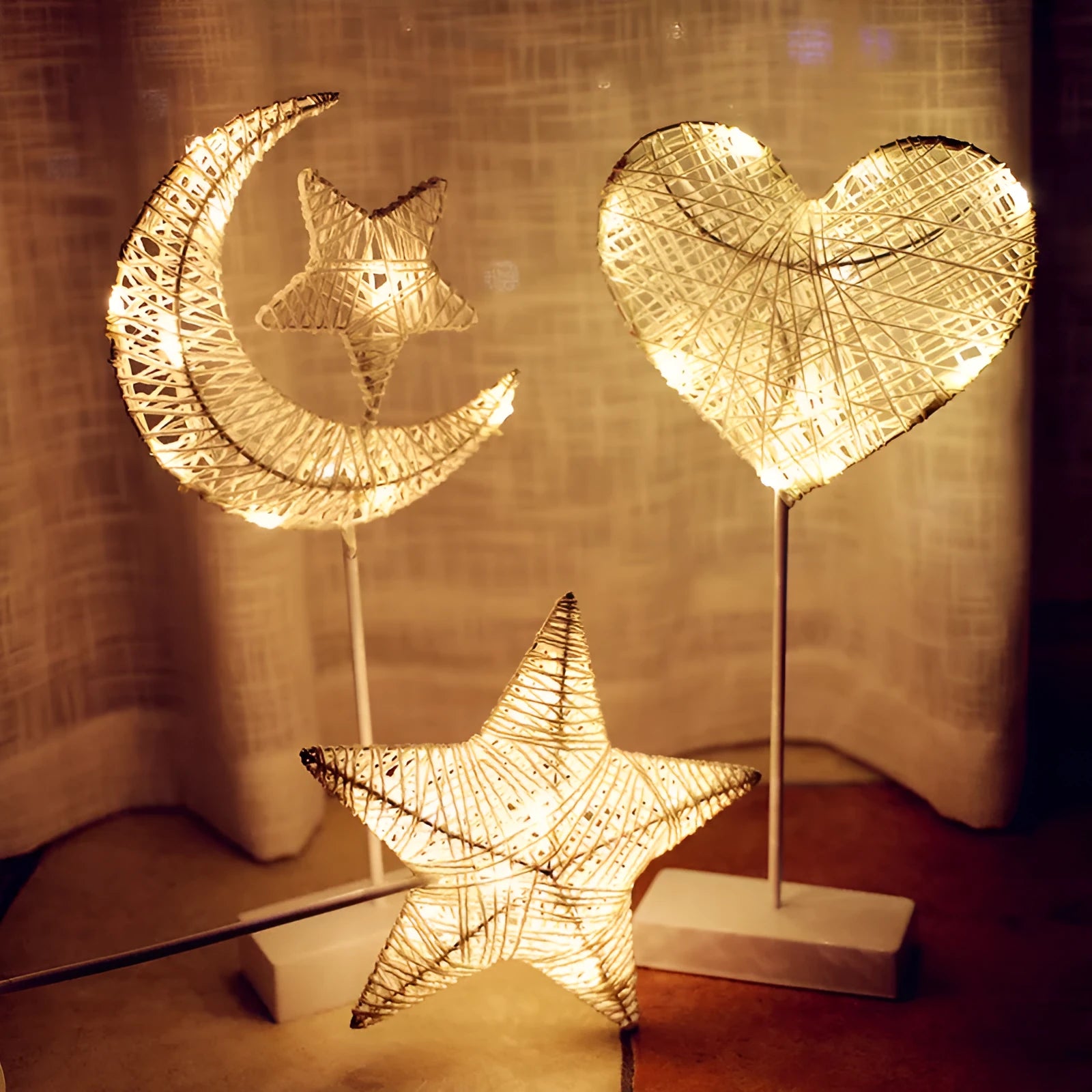 Rattan woven LED table lamp in star, heart, and moon shapes for bedroom decoration