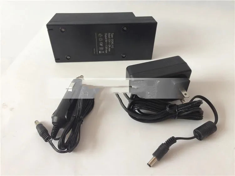 GKL112 car charger with 220V US plug and 50g lightweight construction