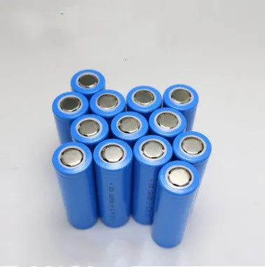 Blue 18650 lithium-ion battery with 3.7V 2600mAh label shown on a white background.