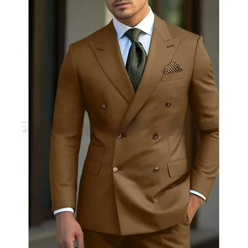 Men's regular fit two-piece suit jacket and trousers in a light business style.