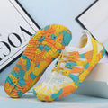 Quick-drying lace-up beach shoes in various colours with mesh upper and rubber sole