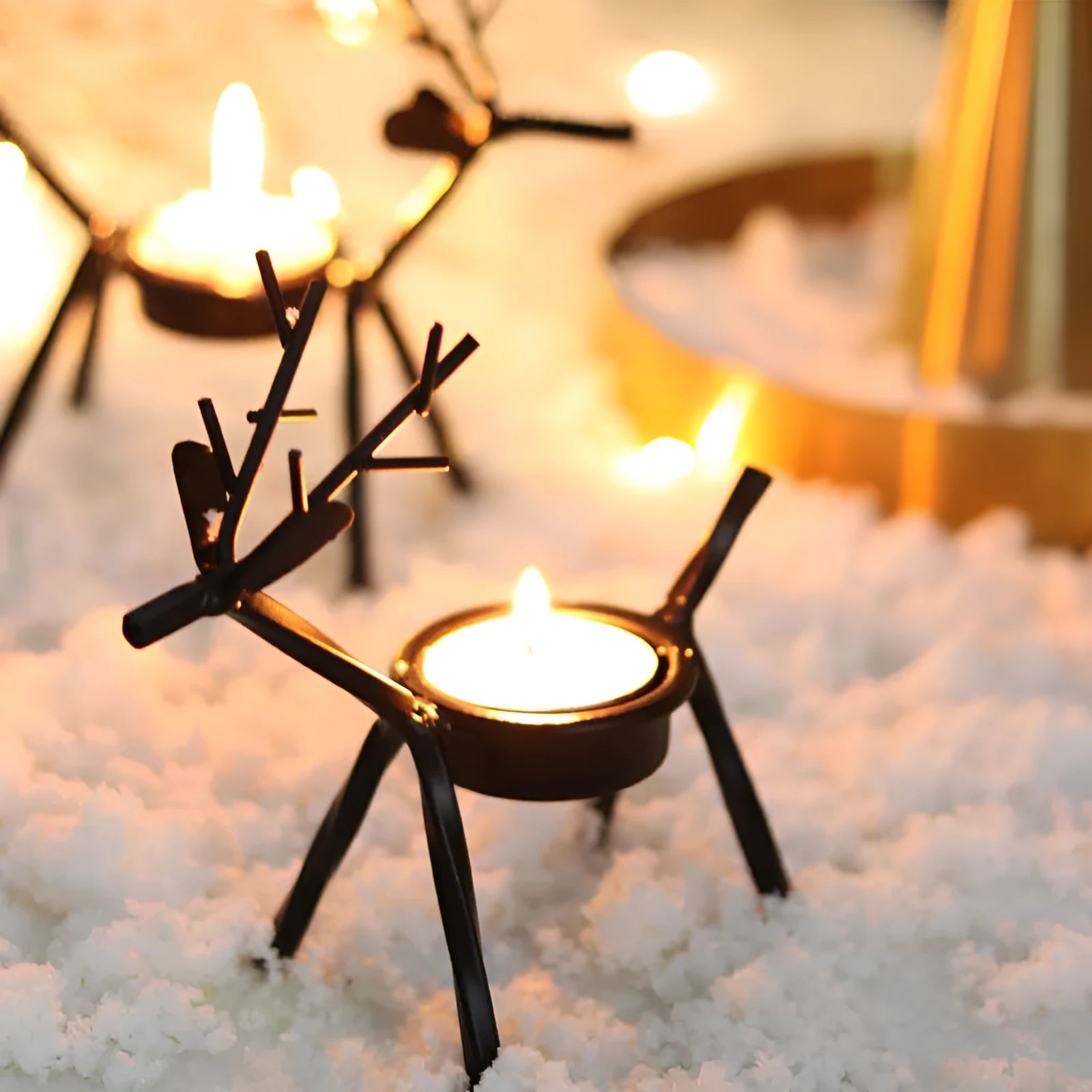 Iron Christmas deer candlestick holder with elk design for festive candle display