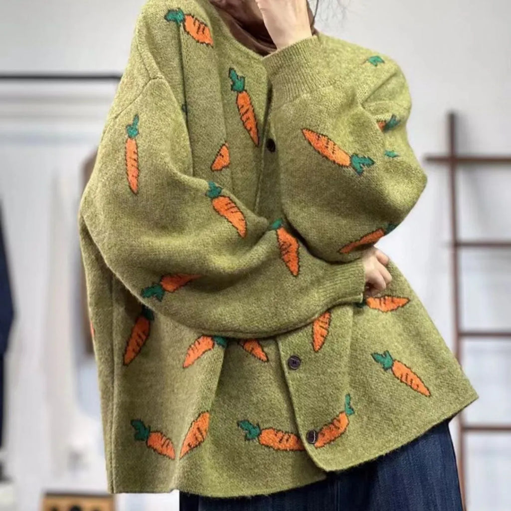 Round neck loose fit cardigan with Mori artistic colour contrast print.