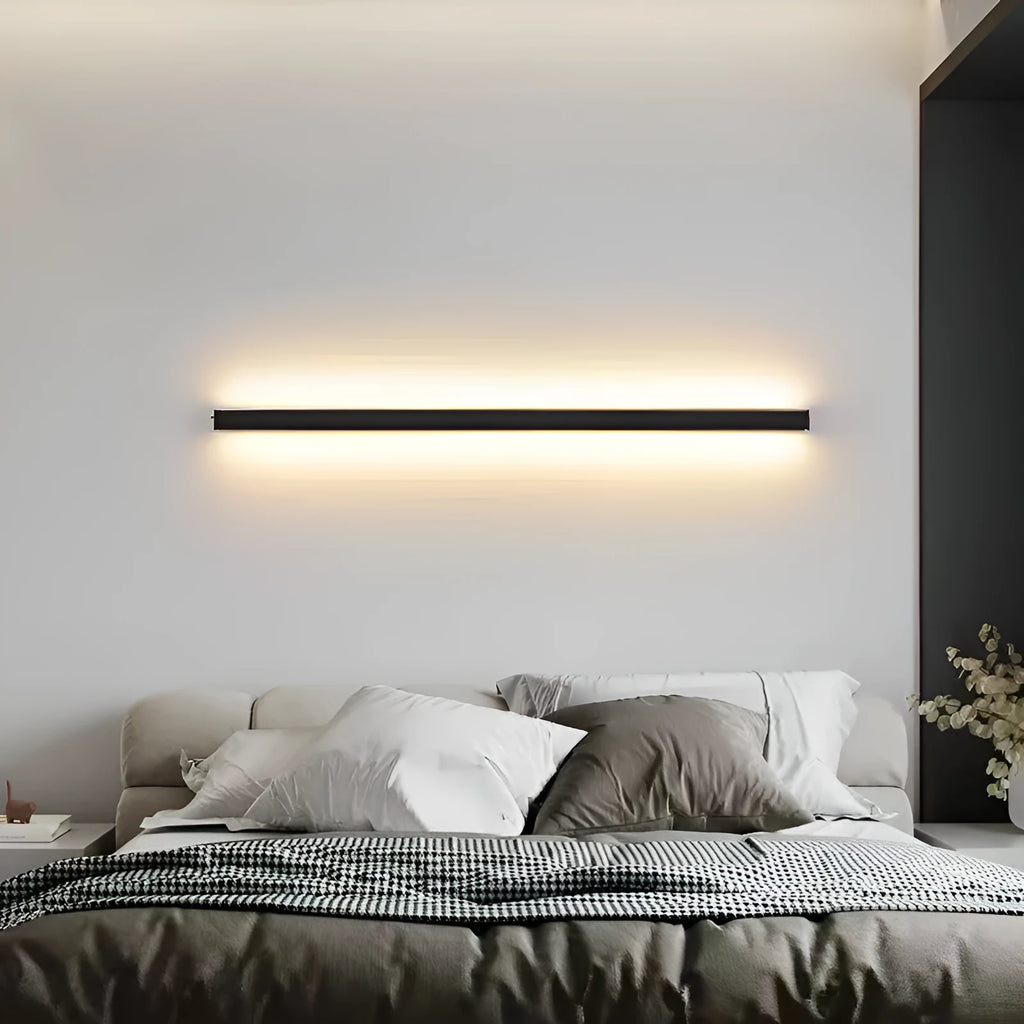 80cm long black aluminium LED wall lamp with touch control for three light colours