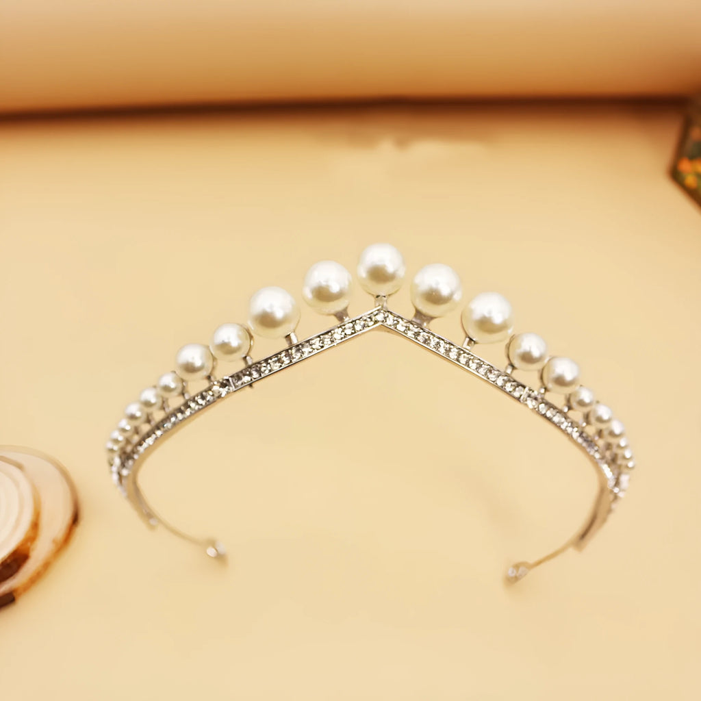 Silver alloy wedding crown with pearl decoration, 13 cm diameter, 3 cm height