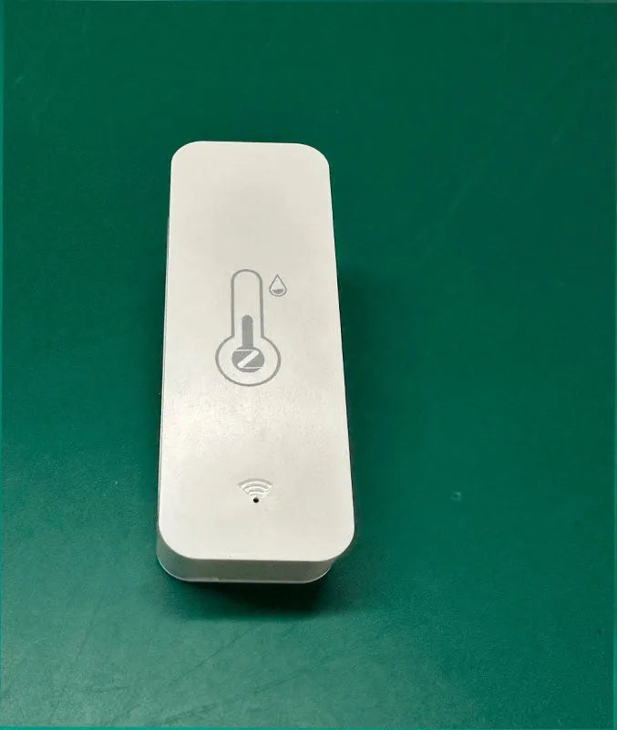 White WiFi temperature and humidity sensor with ABS plastic housing measuring 72mm x 25mm x 20mm