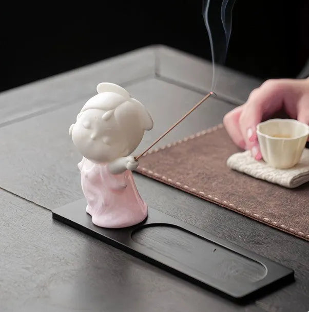 Ceramic court attendant incense burner decoration in cute design with four colour options