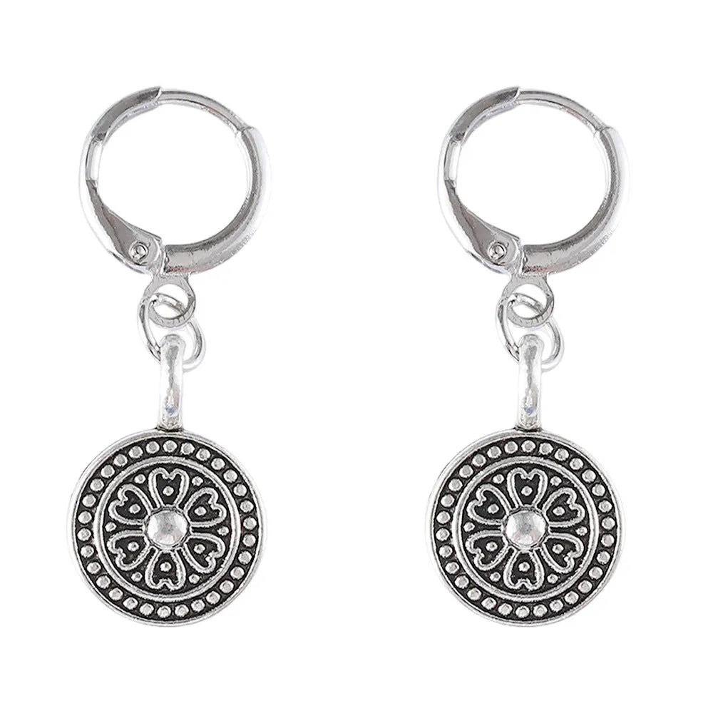 Women's bohemian retro earrings with distressed ethnic round print design in geometric shape