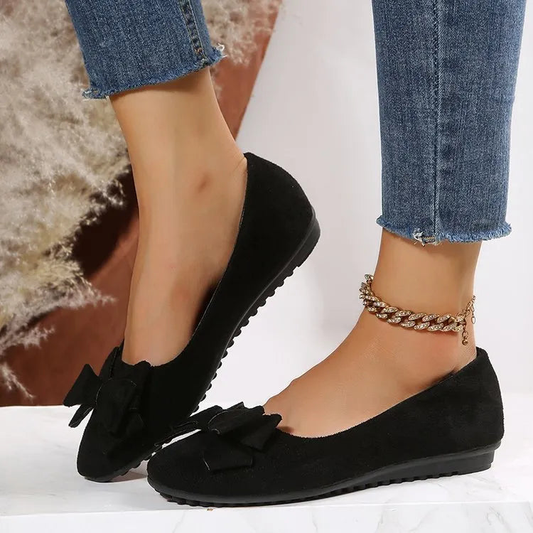 Women's rubber sole plus size flat casual shoes in black with suede bow, round toe, low heel