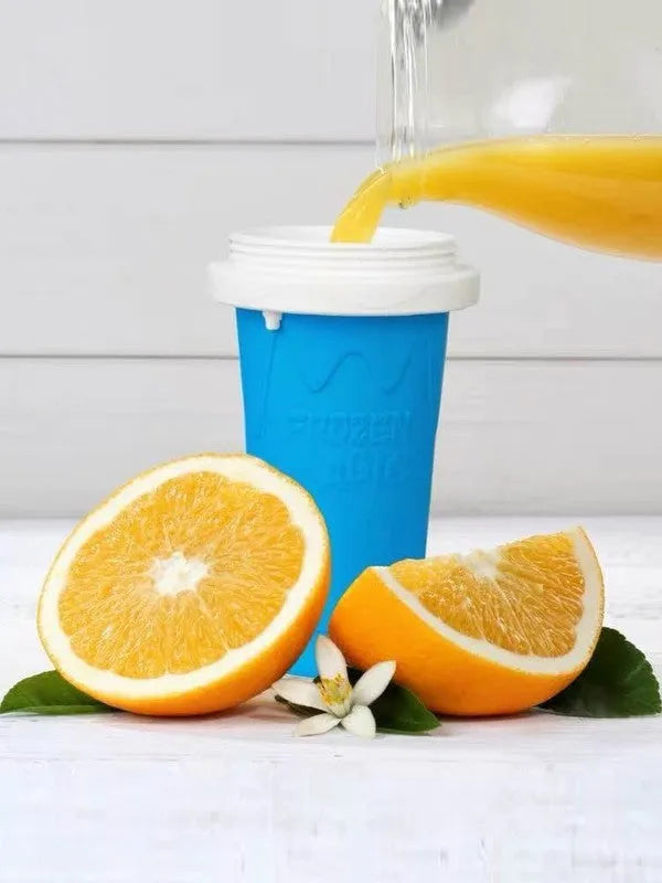 One pinch fast cooling cup in blue made from food-grade silicone, 10.6x20.6cm size