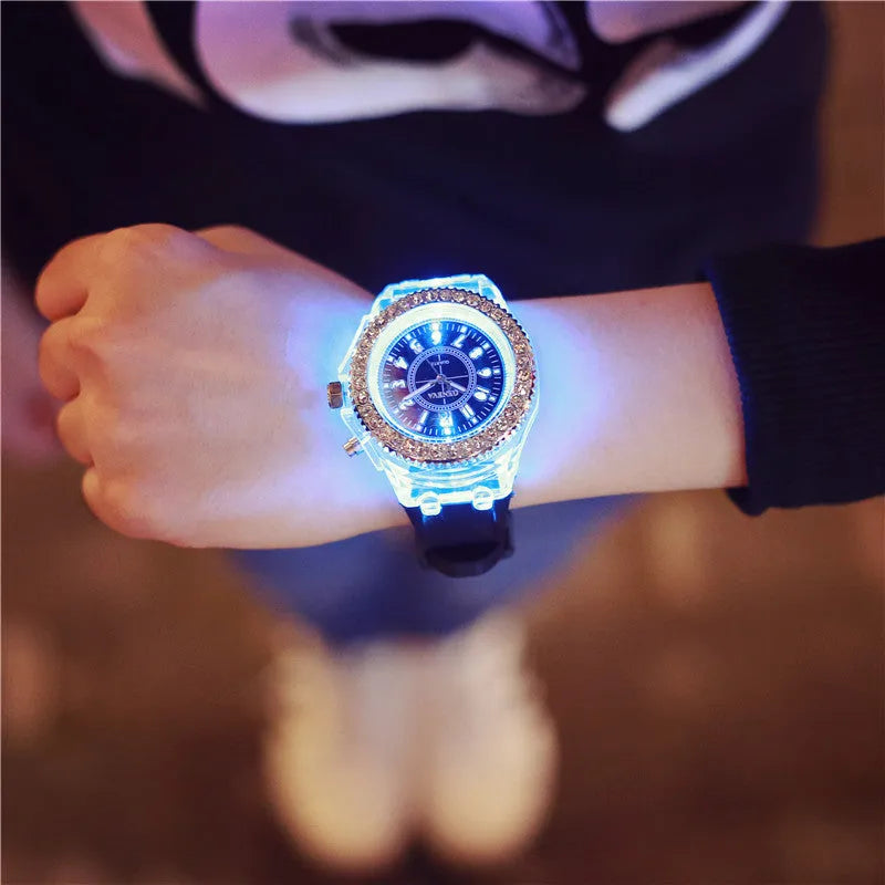 Geneva women's luminous quartz watch with round 43mm dial and silicone bracelet