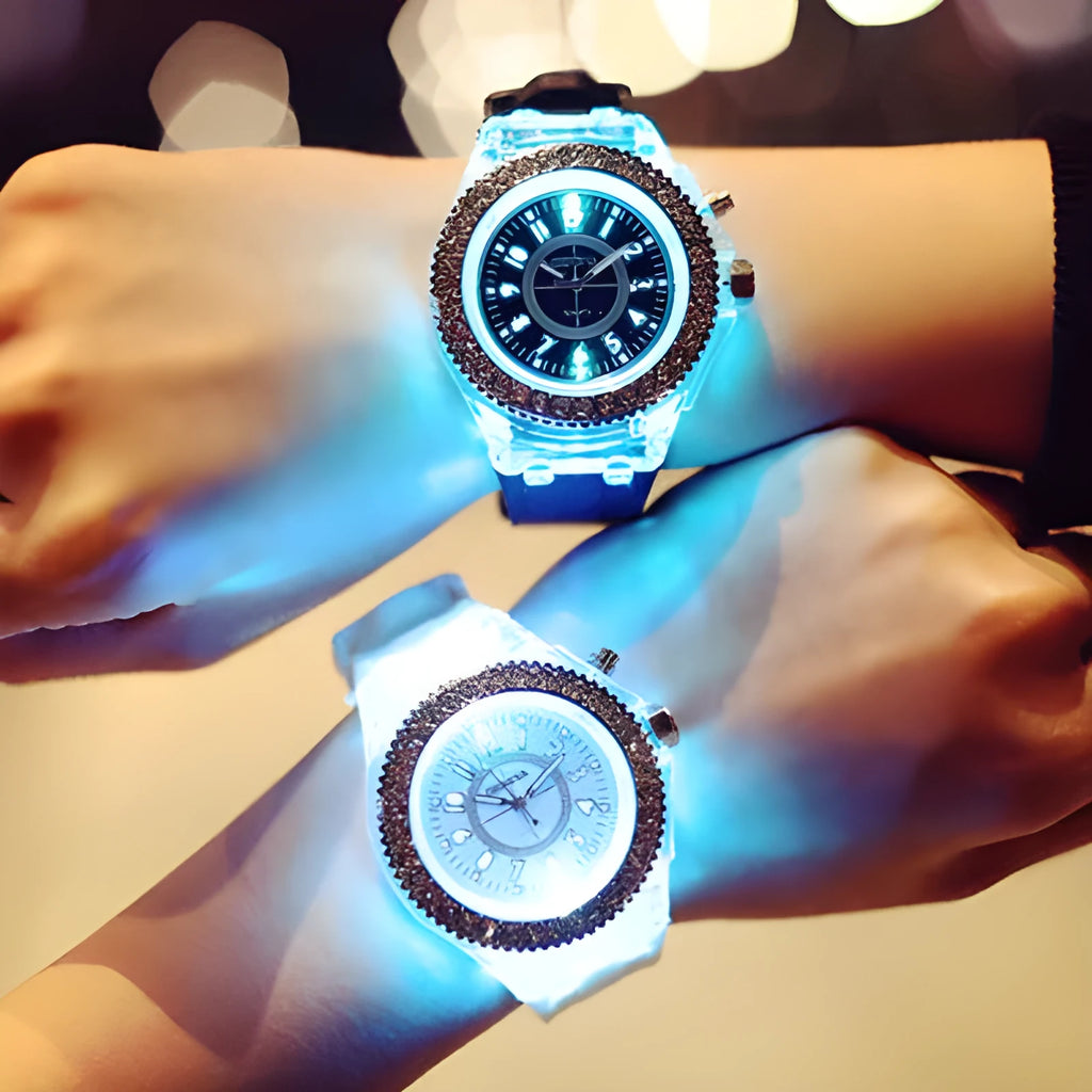 Geneva women's luminous quartz watch with round 43mm dial and silicone bracelet