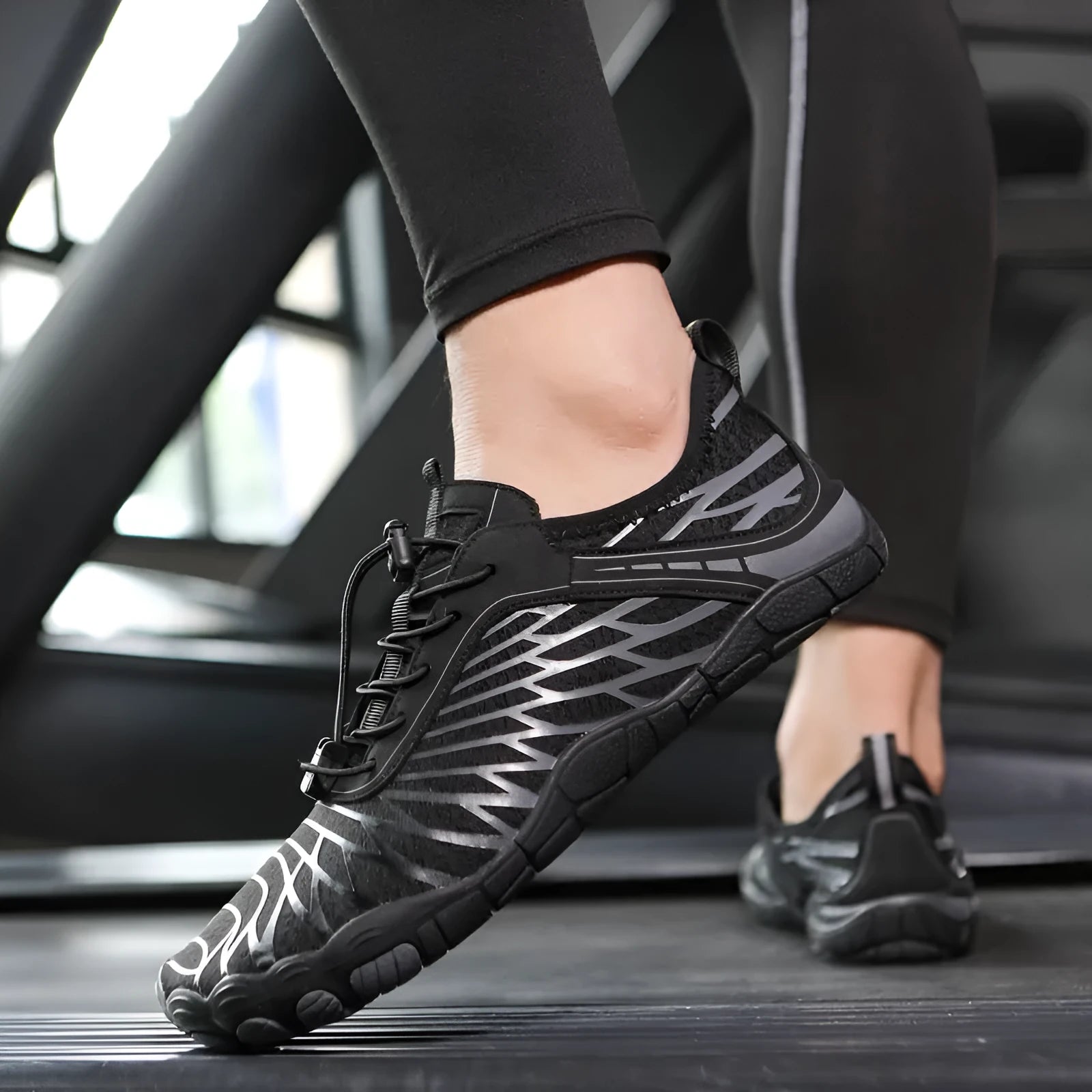 Breathable lace-up casual sports shoes in various colours with a rubber non-slip sole.