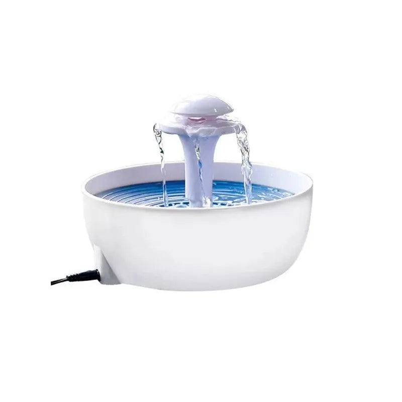White automatic circulating water fountain for cats and dogs made of ABS plastic with dimensions 20x20x15cm