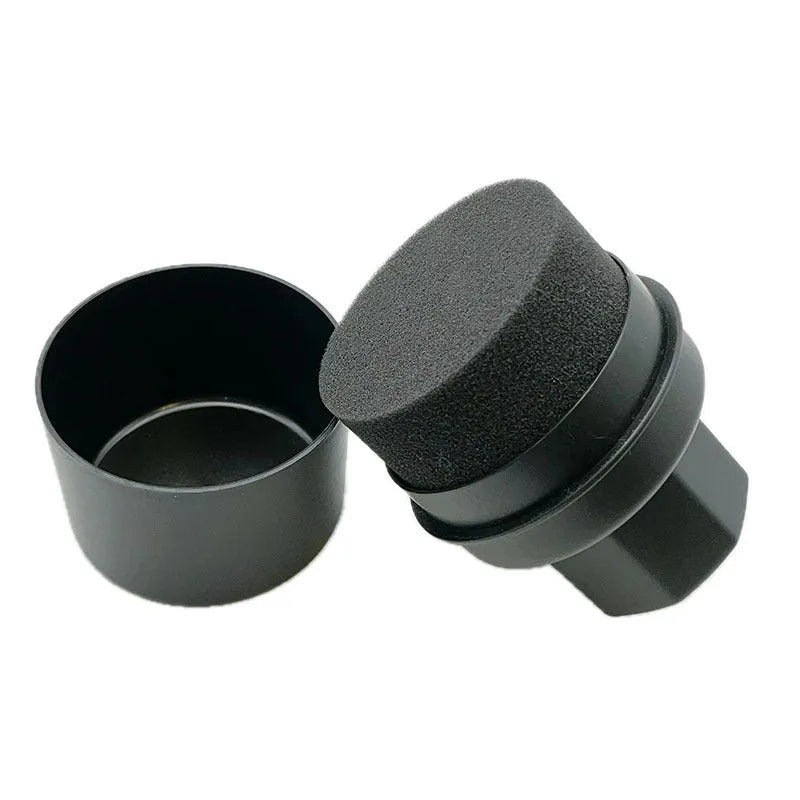Tyre polishing sponge brush with protective lid for car tyre maintenance