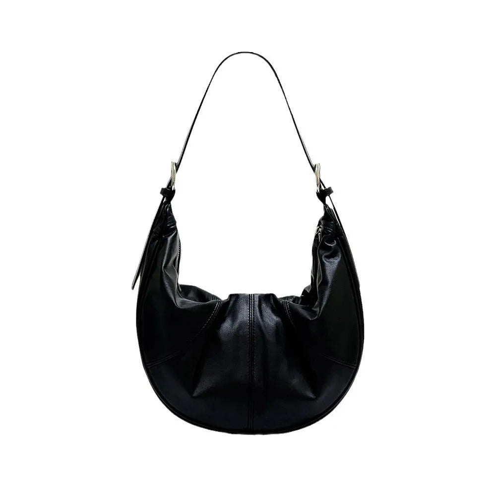 Women's dumpling-shaped shoulder bag in genuine cowhide leather with sandwich pockets