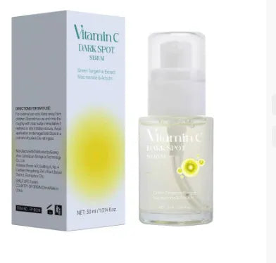 30ml bottle of Vitamin C spot removal facial essence for universal skin types