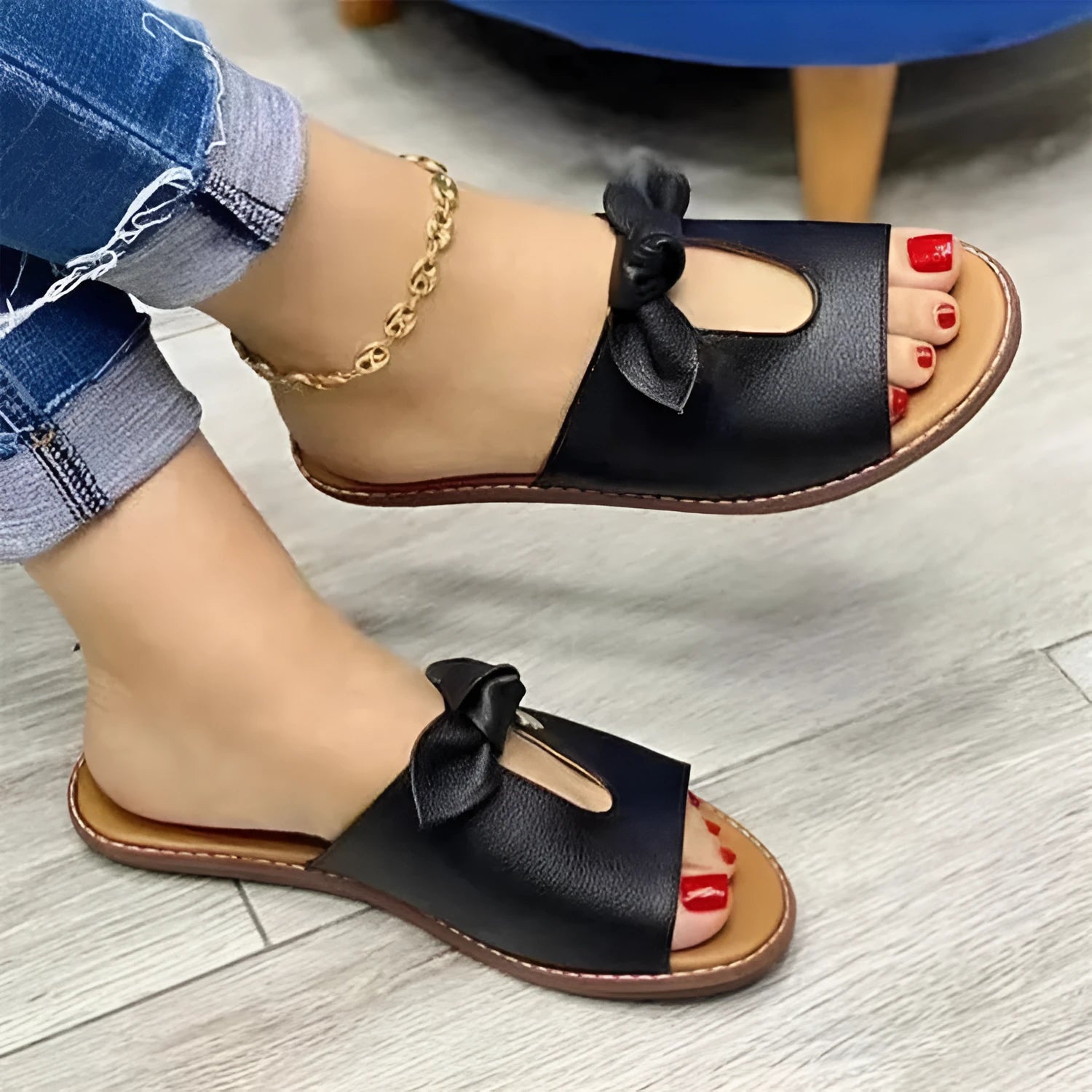 Ladies casual sandals with fish mouth open toe and bow detail in black, pink or gold