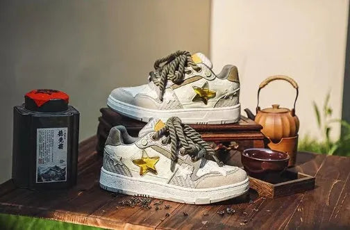 Green China-chic star pattern casual sneakers with mesh lining and rubber soles
