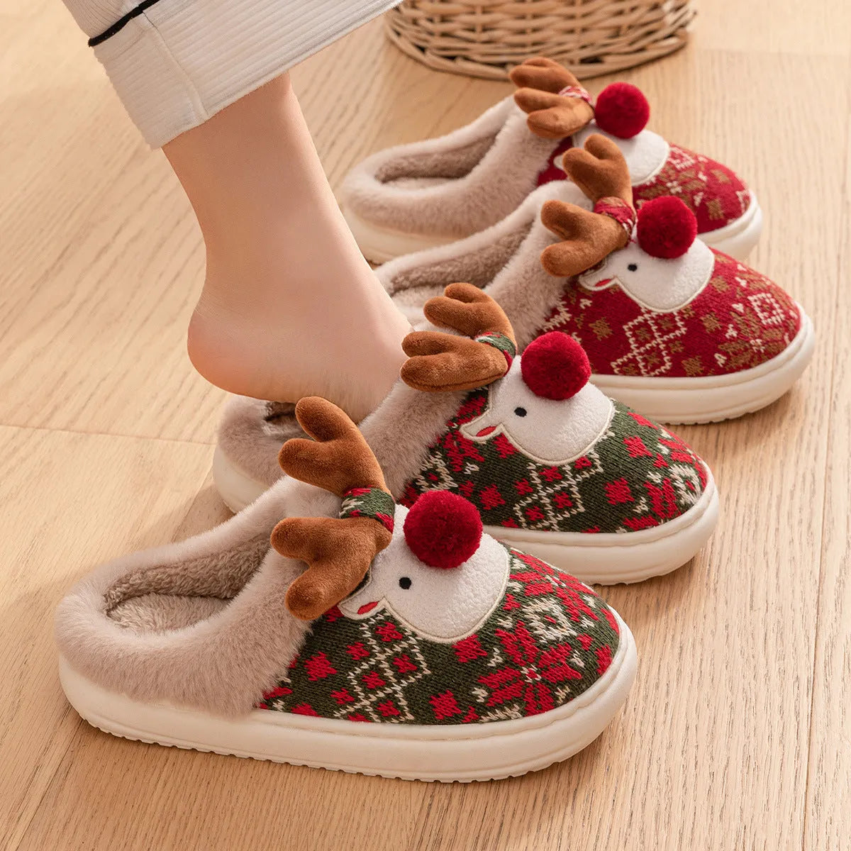 Cute Christmas elk plush slippers in red with colour block embroidery design