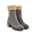Ankle-high snow boots with waterproof rubber soles and plush lining in four colour options