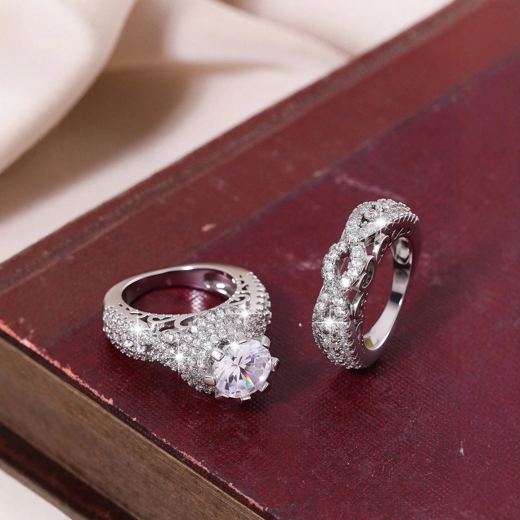 Alloy fashion ring for women with polished finish in Style1 option