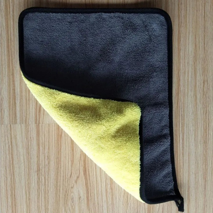Two-color double-sided microfiber car wash towel 30x30cm with silk banded edges
