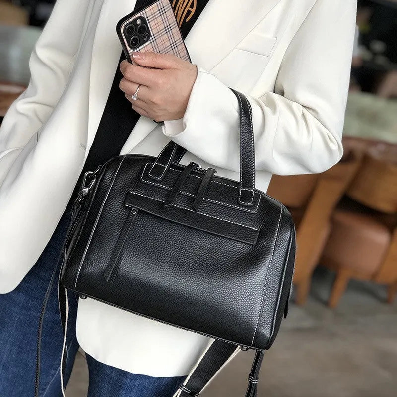 Genuine leather messenger bag with Boston lychee pattern texture in horizontal square shape