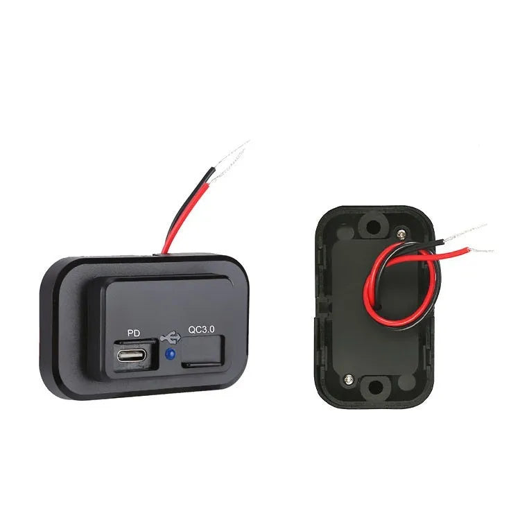Black QC3.0 and PD3.0 fast charging car charger with TYPE-C interface