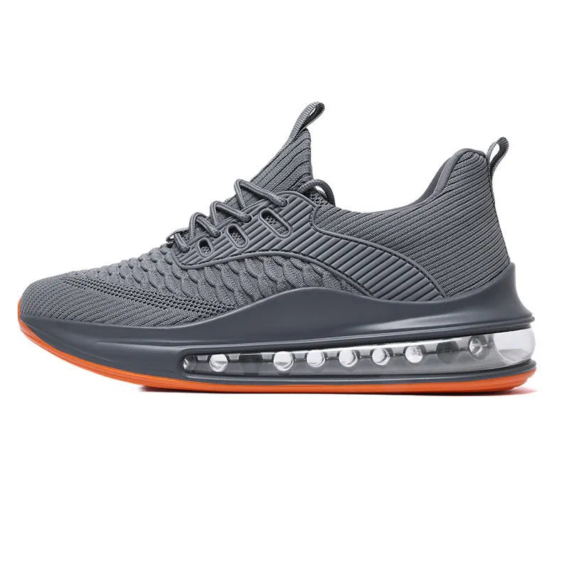 Men's black mesh running shoes with rubber sole and front lace-up fastening