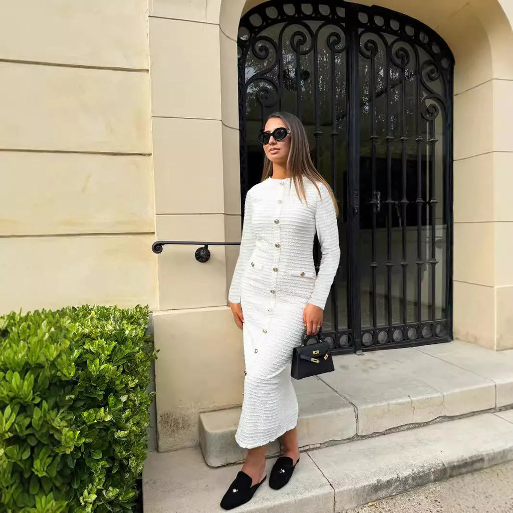 French retro slim fit long sleeve knitted pullover dress with button detail