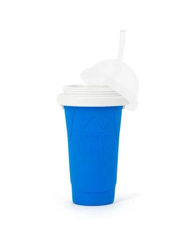 Blue double-layer silicone pinch cup for making quick slushies, shown with height and diameter dimensions.
