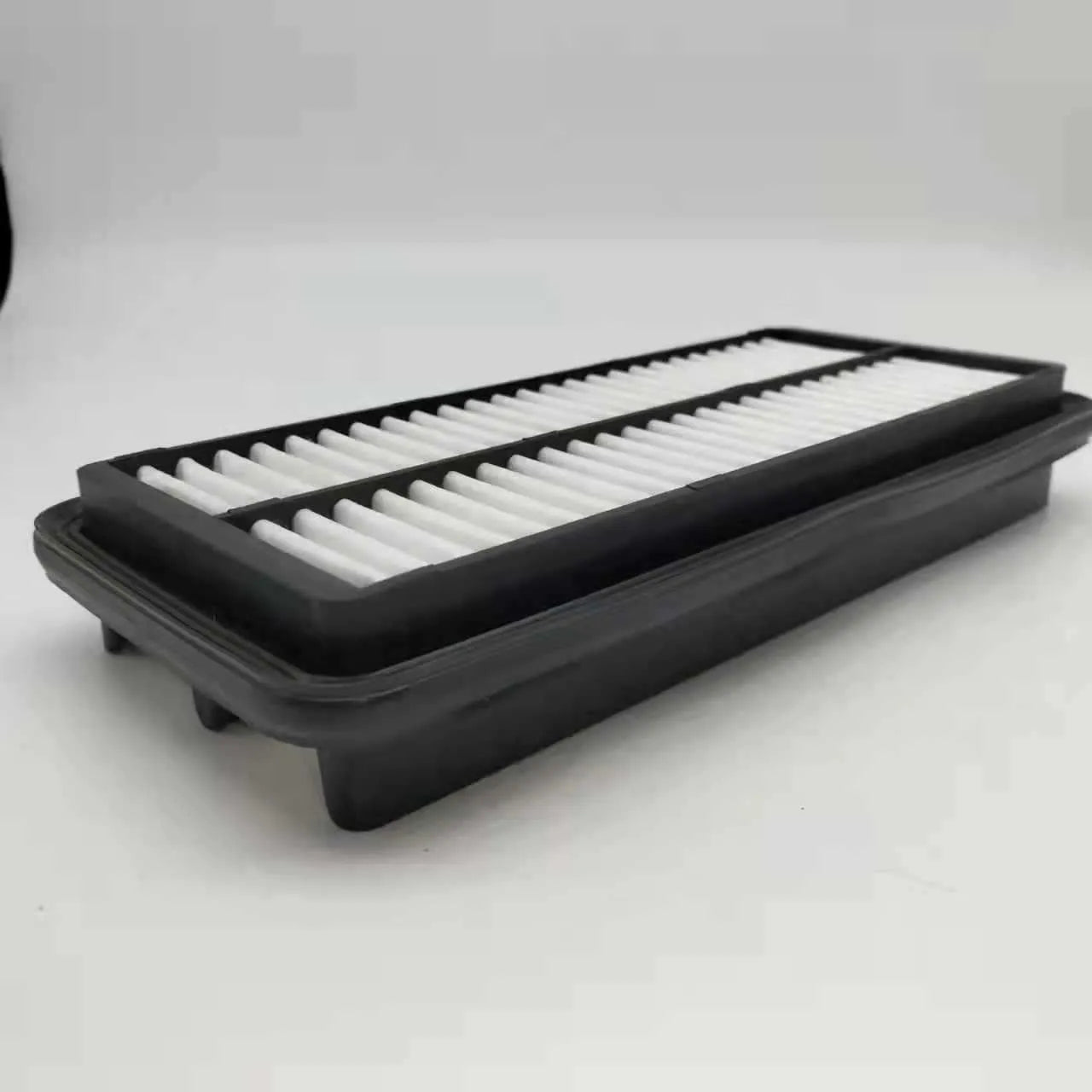 Black car air filter with 256x113x40mm dimensions for modern vehicles