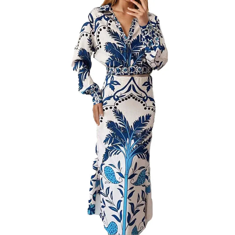 Casual fashion set with long sleeve top and long skirt in picture colour