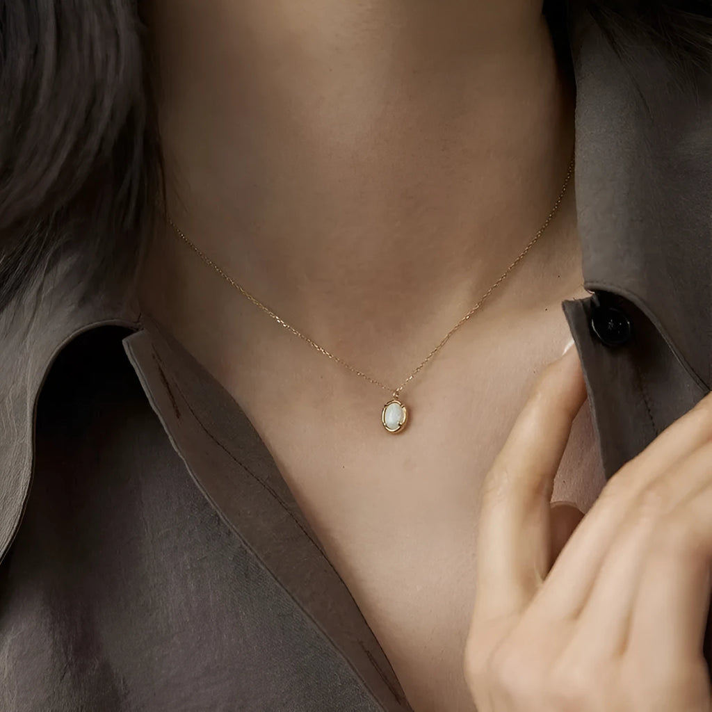 S925 silver oval pendant necklace with jelly opal stone in gold or white gold finish