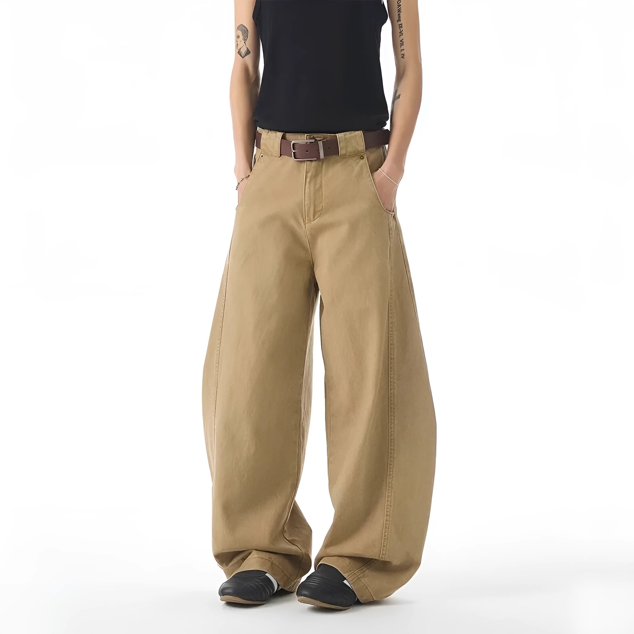 Brown Korean style loose fit men's jeans trousers with straight leg design and cardigan button fly