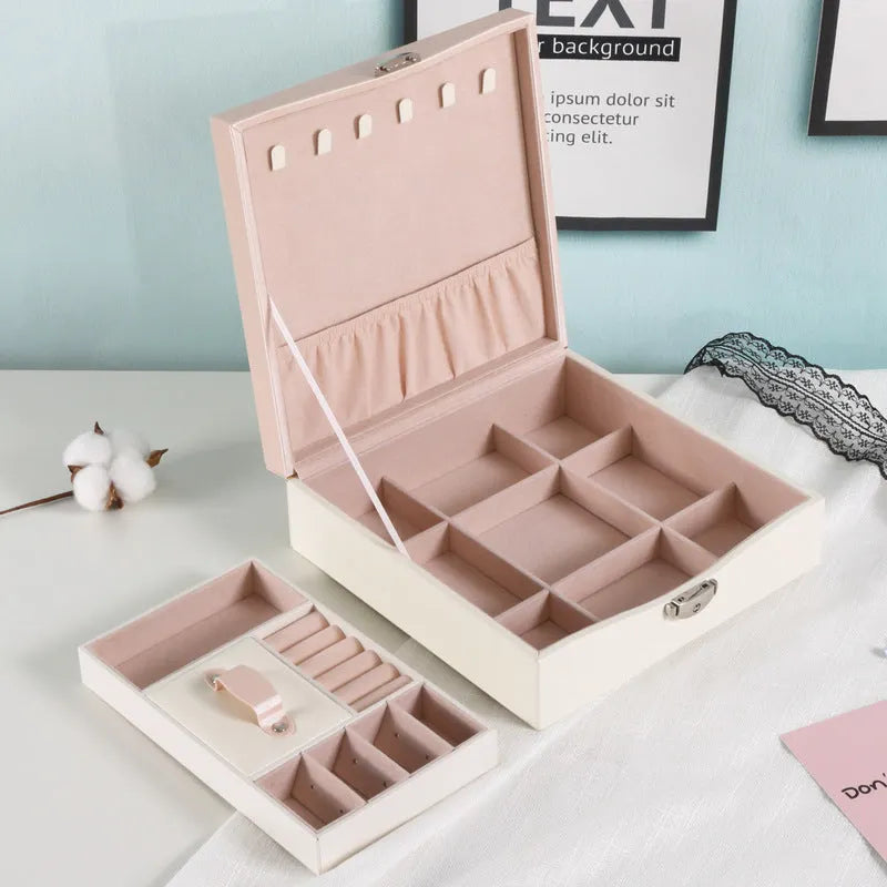 Red or white PU jewellery storage box with large capacity for necklaces and rings