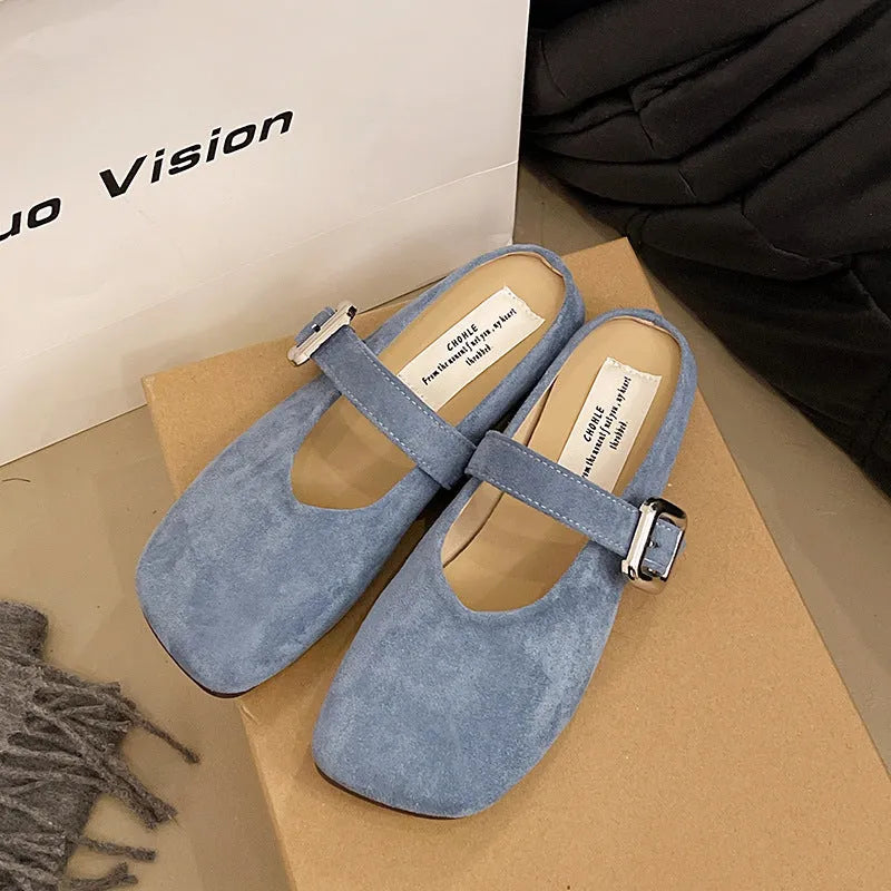 Women's flat closed toe half slippers in PU material with square toe design and rubber sole