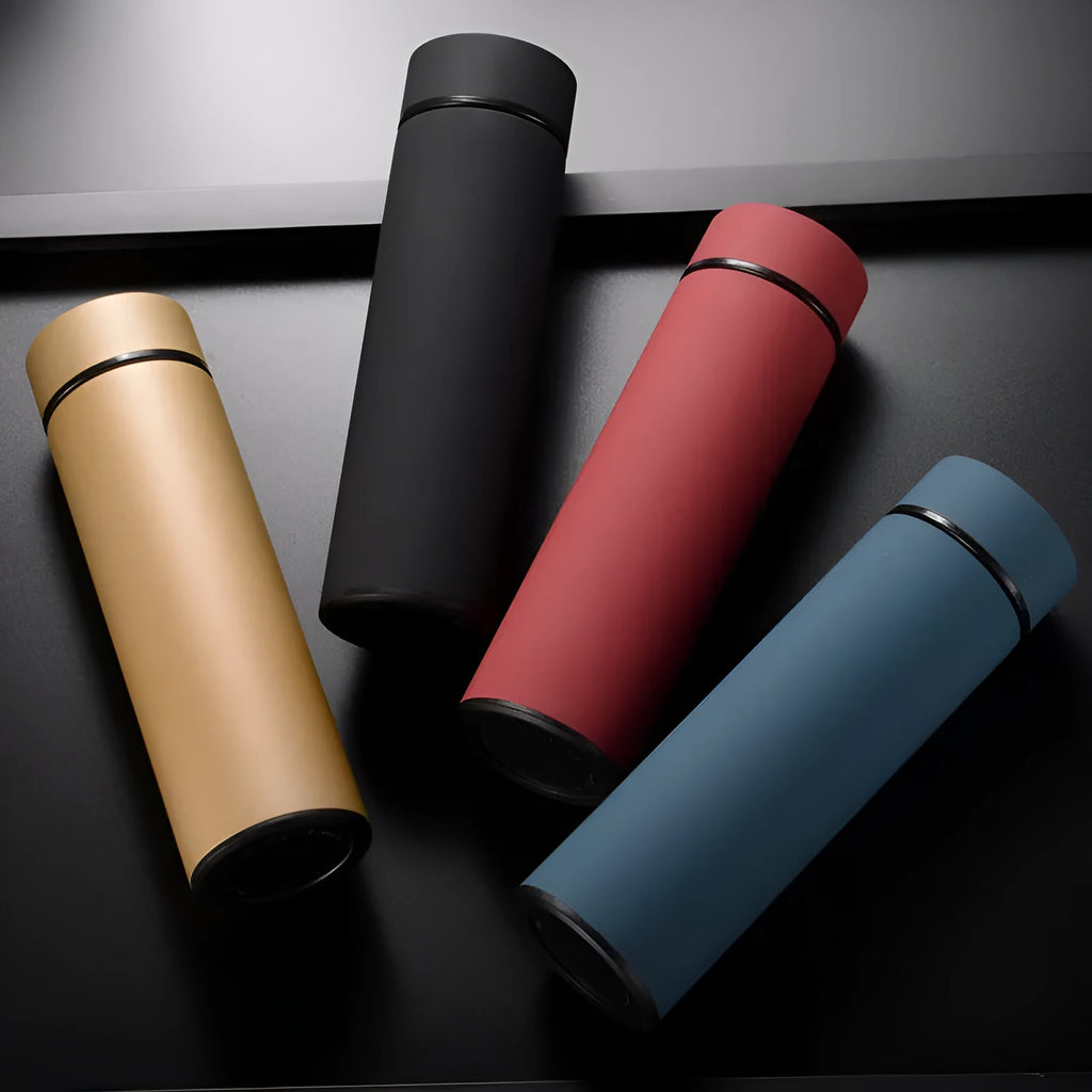 Stainless steel vacuum insulated water bottle in black, red, gold, or blue, 450ml capacity.
