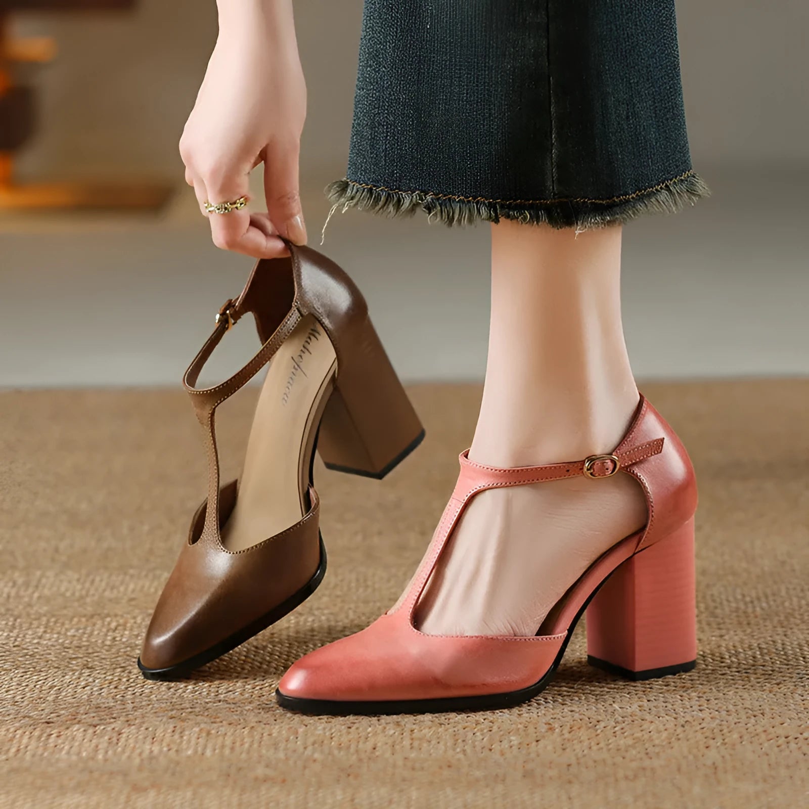 Women's retro pointed-toe Mary Jane shoes with buckle in pink or dark brown cowhide