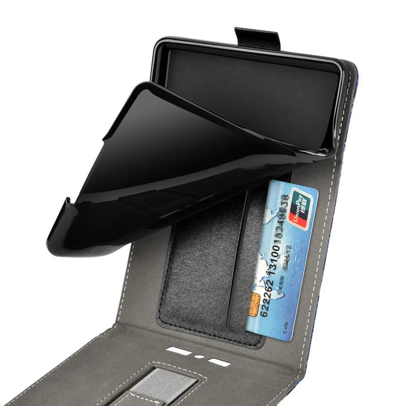 Kindle Paperwhite 6-inch protective case with bumper edges in an embossed leather-style design.
