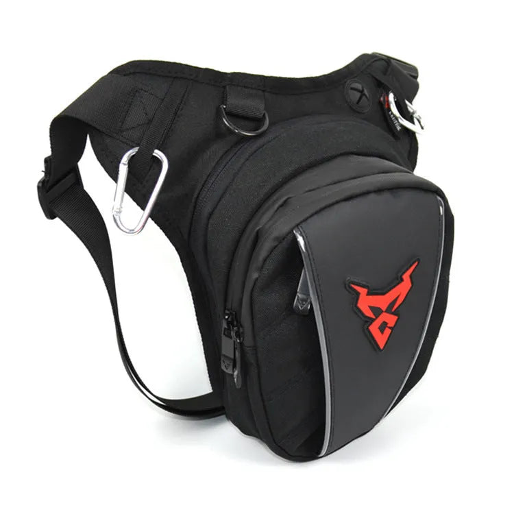Motorcycle rider wearing a grey 1200D Oxford leg bag on their thigh.