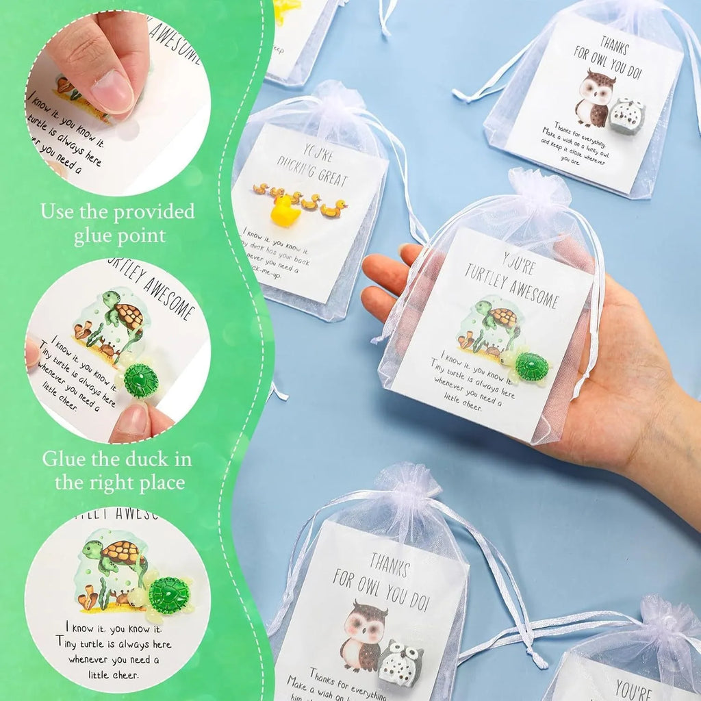 Set of resin memo cards with printed pun messages, showing different pack size options from 5 to 100 pieces.