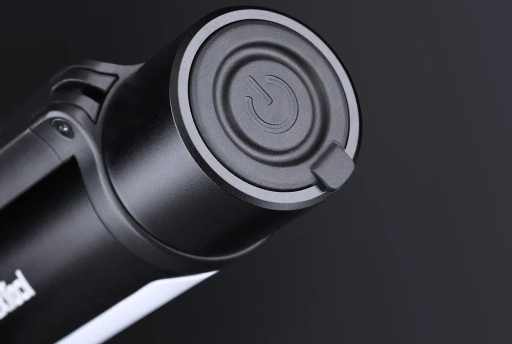 Home long-range portable rechargeable flashlight black aerospace aluminium IPX4 waterproof type-c charging power bank